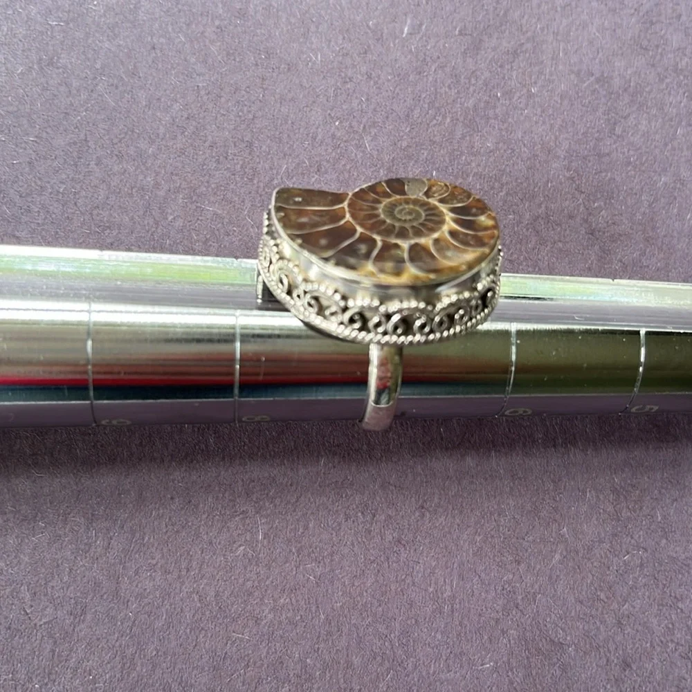 Sterling Silver Fossil Shell Ring - Picture 4 of 8